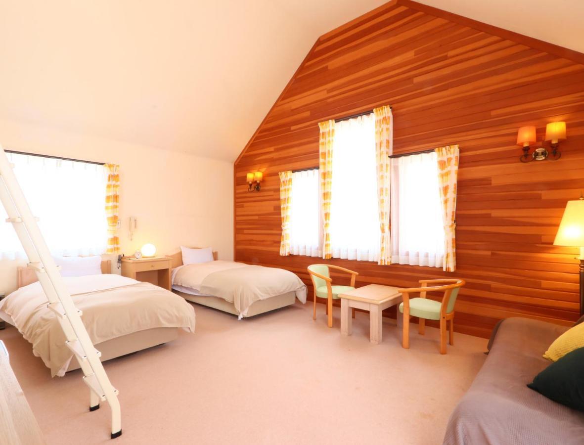 Ryosha Tsukiakari Bed and Breakfast Yamanakako Eksteriør billede