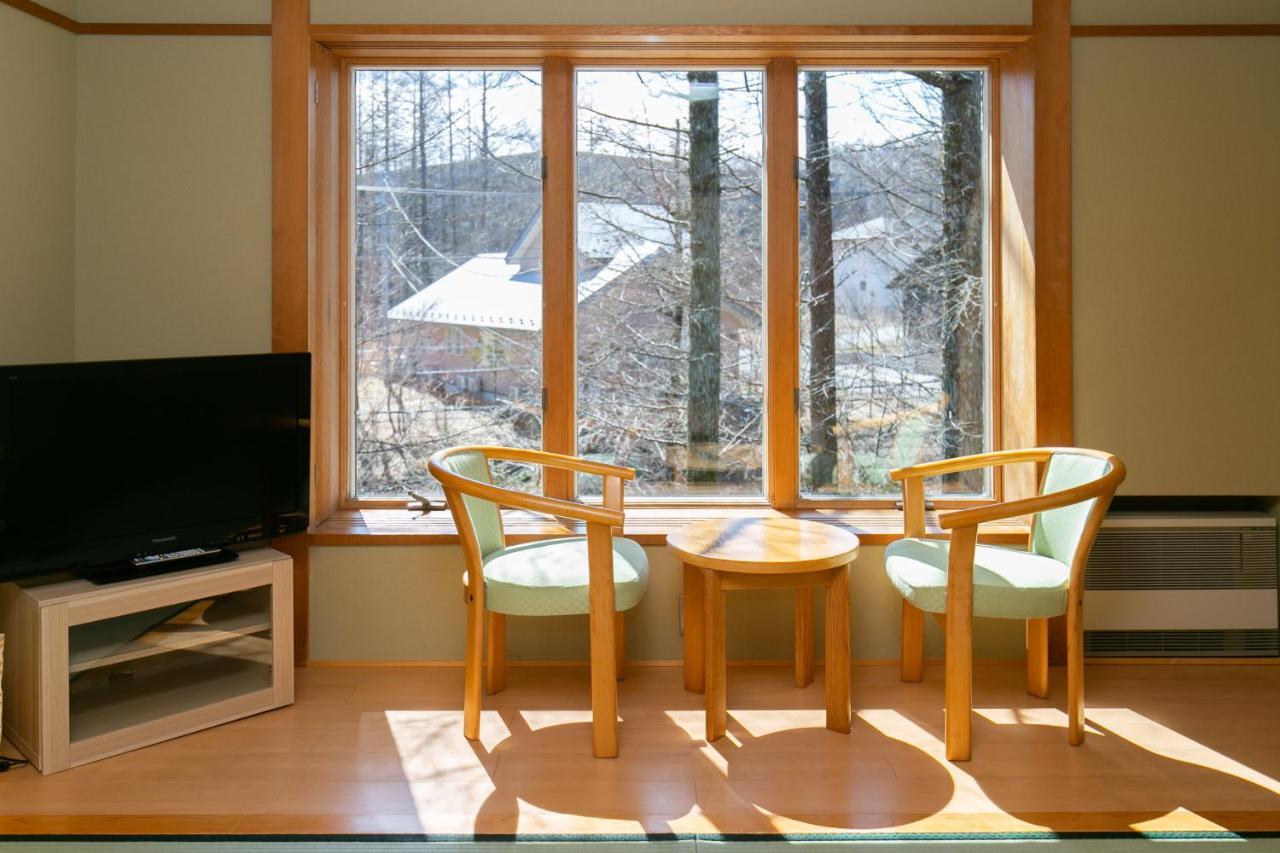 Ryosha Tsukiakari Bed and Breakfast Yamanakako Eksteriør billede